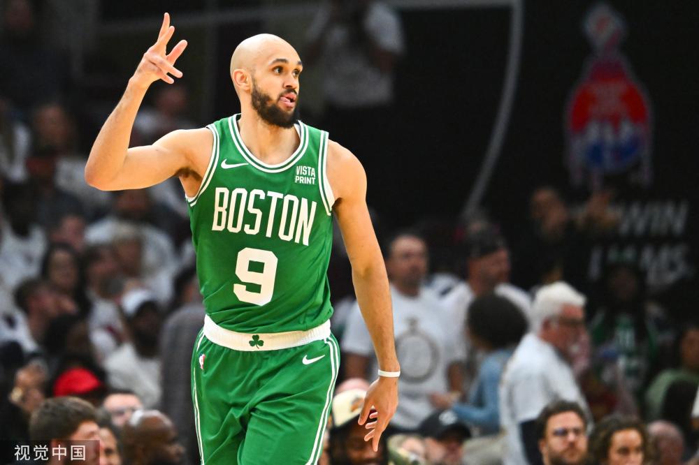 表现出色 表现出色