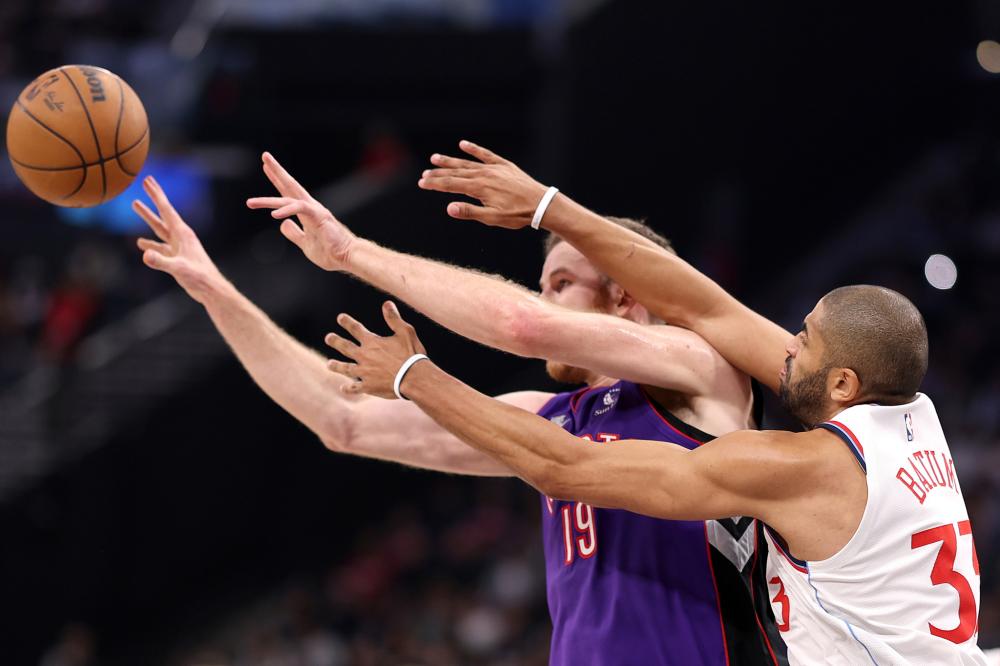 在首轮比赛 在首轮比赛