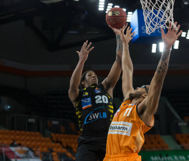 炸弹小组 炸弹小组