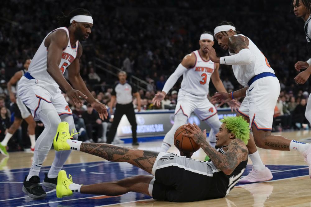 雄鹿可以通 雄鹿可以通