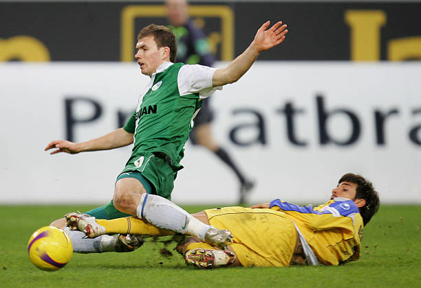 都需要球队 都需要球队